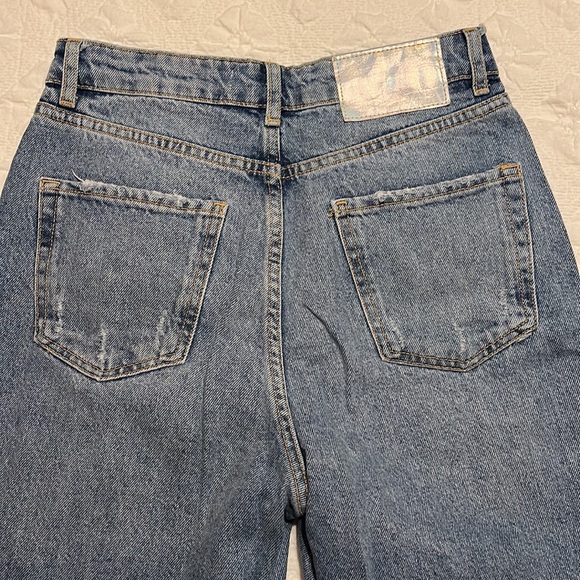 Zara high-waisted distressed jeans - Picture 6 of 9